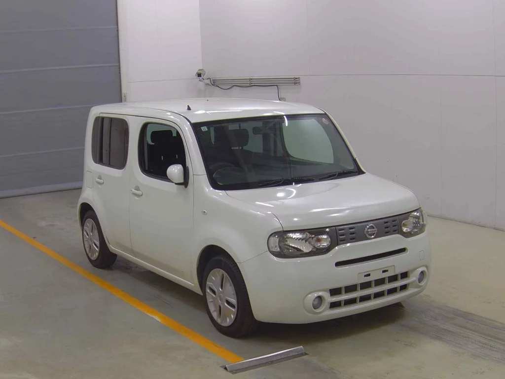 Nissan Cube  с аукциона в Японии