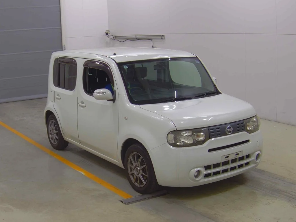 Nissan Cube 2012