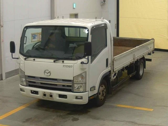Mazda Titan 2008