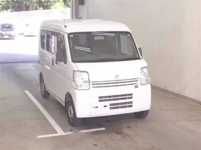 NISSAN CLIPPER VAN