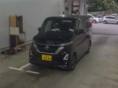 NISSAN ROOX