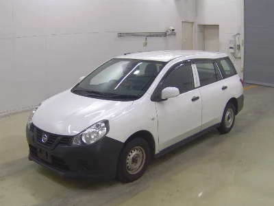 Nissan AD