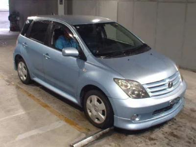 Toyota Ist