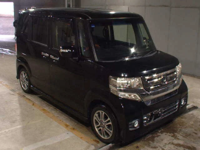 Honda N-Box 2015