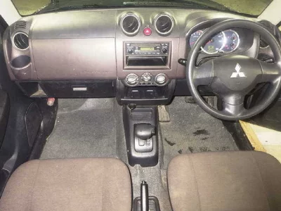 MITSUBISHI PAJERO MINI