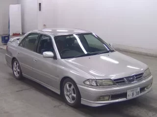 TOYOTA CARINA