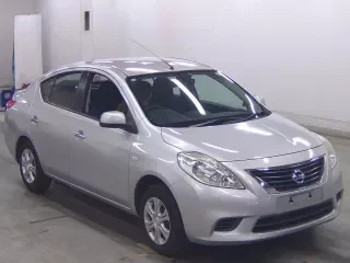 NISSAN TIIDA LATIO