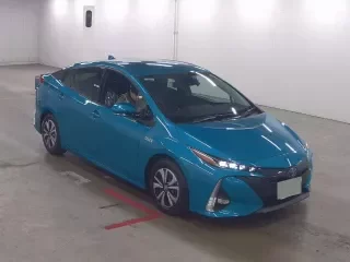 TOYOTA PRIUS PHV