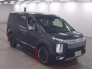 MITSUBISHI DELICA D5