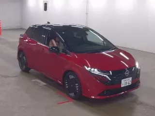 NISSAN AURA