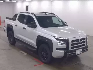 MITSUBISHI TRITON