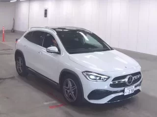 MERCEDES BENZ GLA