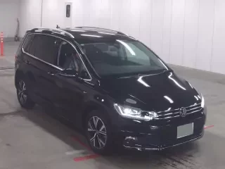 VOLKSWAGEN GOLF TOURAN