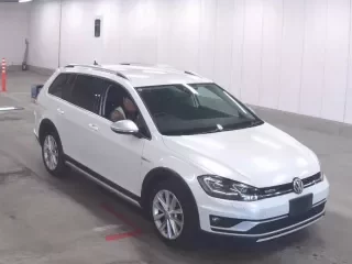 VOLKSWAGEN GOLF ALLTRACK