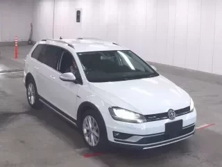 VOLKSWAGEN GOLF ALLTRACK