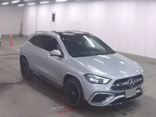 MERCEDES BENZ GLA