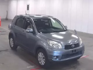 TOYOTA RUSH
