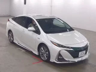TOYOTA PRIUS PHV