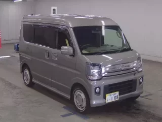 NISSAN CLIPPER RIO