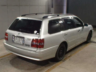 TOYOTA CROWN ESTATE