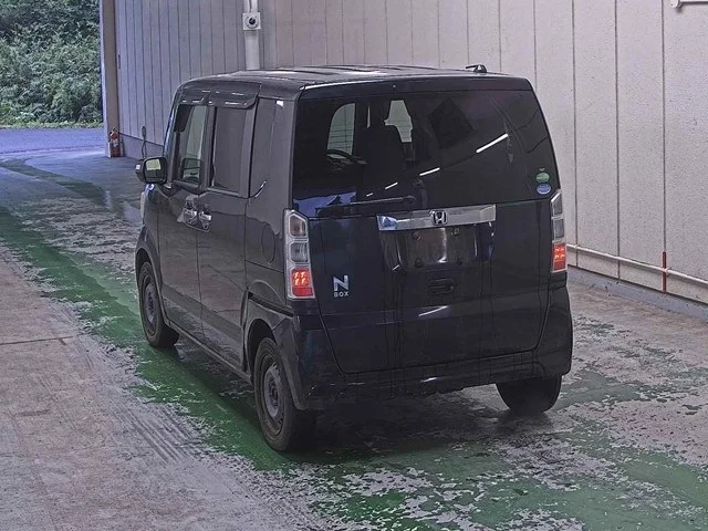 Honda N-Box  с аукциона в Японии