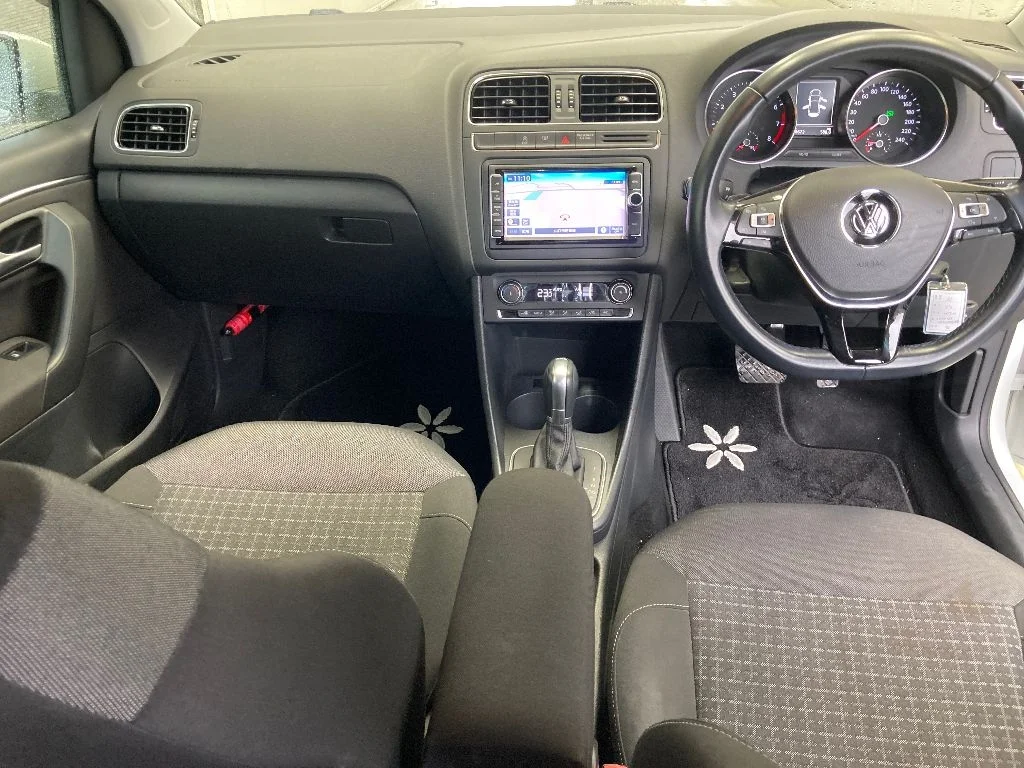 Volkswagen Polo 2015