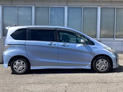 HONDA FREED