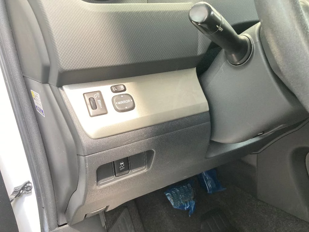 Toyota SCION  с аукциона в Японии