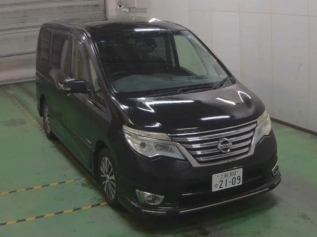 Nissan Serena 2016