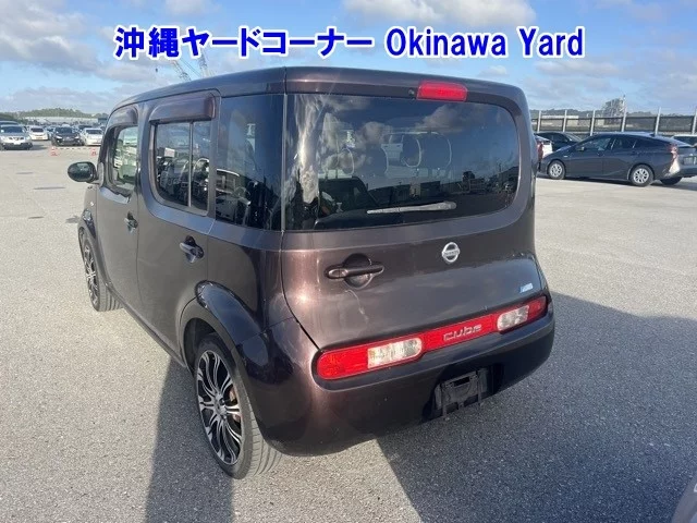 Nissan Cube  с аукциона в Японии