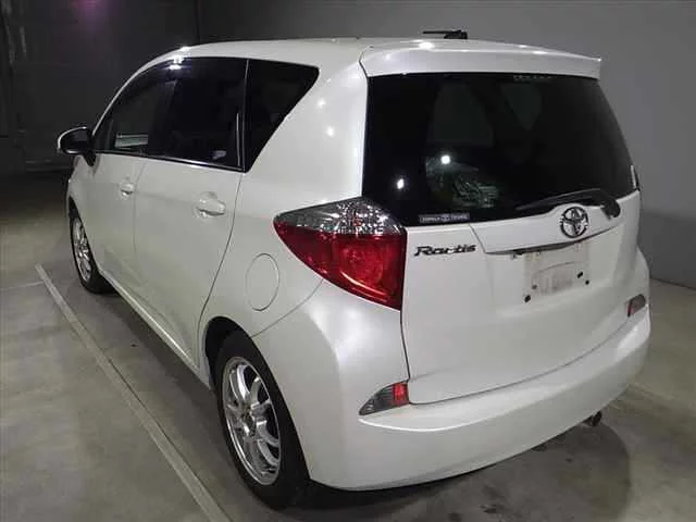 TOYOTA RACTIS