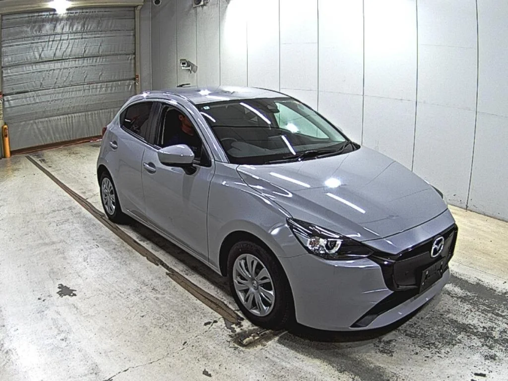 Mazda Mazda2 2024