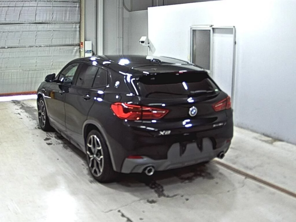 BMW X2  с аукциона в Японии