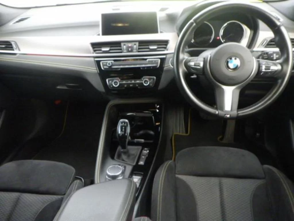 BMW X2  с аукциона в Японии