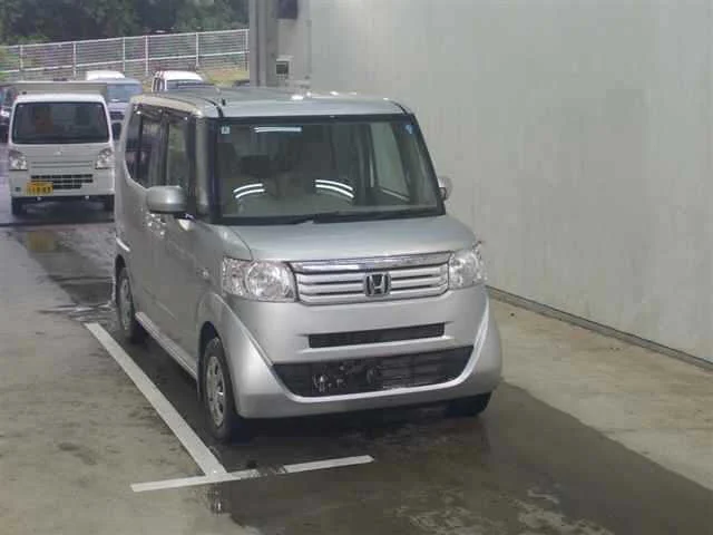Honda N-Box 2012
