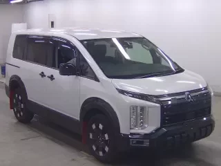 MITSUBISHI DELICA D5