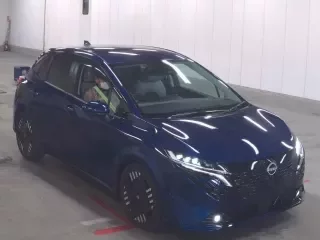 NISSAN AURA