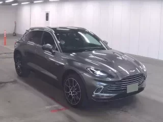 ASTON MARTIN DBX