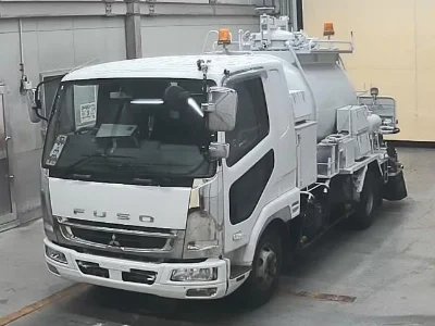 MITSUBISHI FUSO FIGHTER