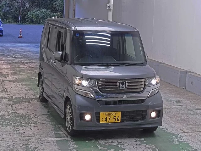 Honda N-Box 2014