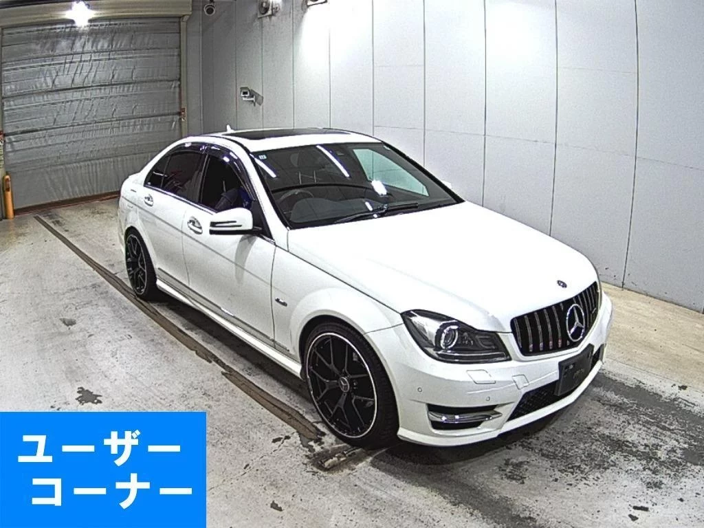 Mercedes-Benz C-Class 2011
