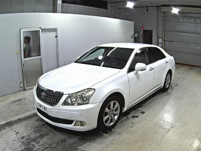 TOYOTA CROWN MAJESTA
