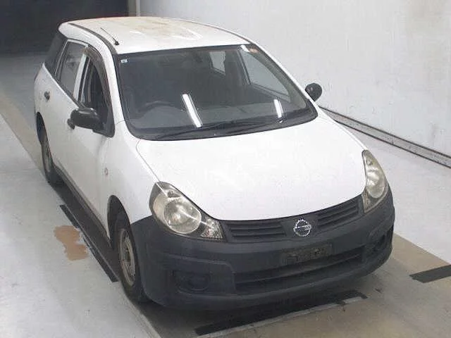 Nissan AD 2012