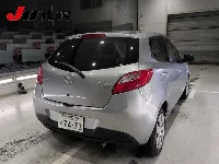 Цена авто Mazda Demio с аукционов Японии, номер кузова DE3AS, пробег 73 000, оценка 6