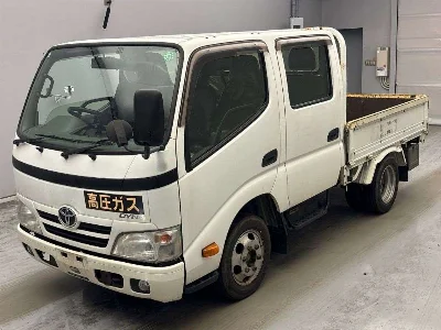 TOYOTA DYNA