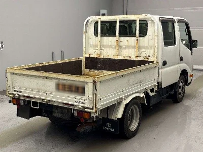 TOYOTA DYNA