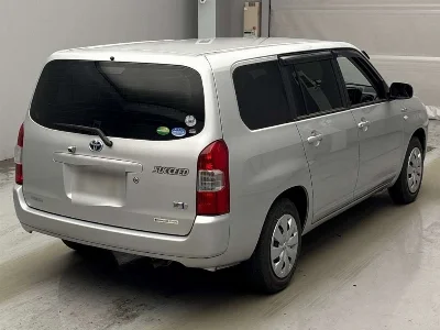 TOYOTA SUCCEED