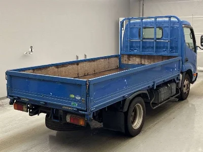 TOYOTA DYNA