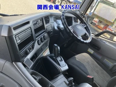NISSAN DIESEL (UD) QUON