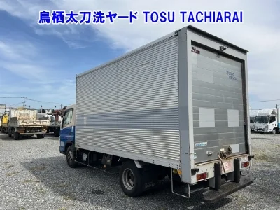 MITSUBISHI CANTER